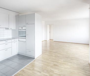 "Wohnen Nähe Zentrum und Bahnhof garantiert!" - Photo 1