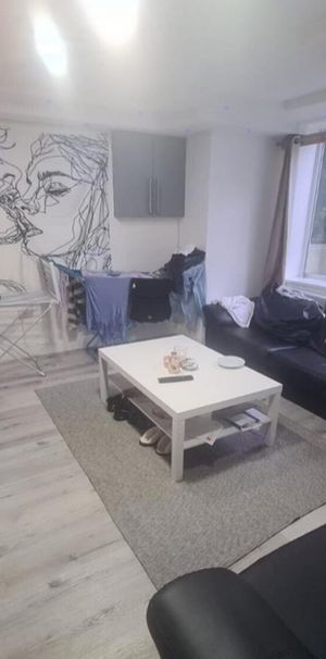 6 Bed - 48 Brudenell Mount, Hyde Park, Leeds - LS6 1HS - Student - Photo 1