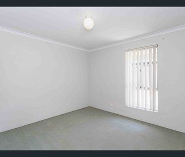 Spacious Living in Central Kiara - Photo 3