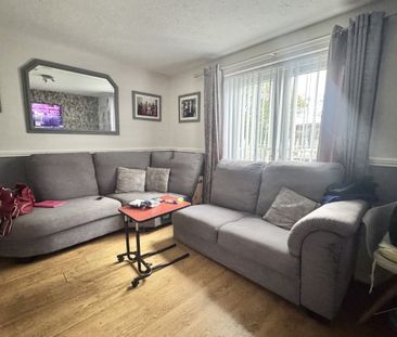 Hudson Close - Photo 4