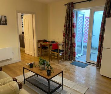 Saint Joseph's Avenue, Dublin - Photo 6