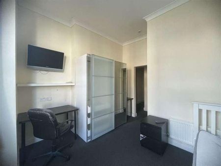 Gedling Grove, Arboretum, NG7 - Photo 2