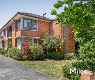 1/5 Noel Street, Ivanhoe - Photo 1