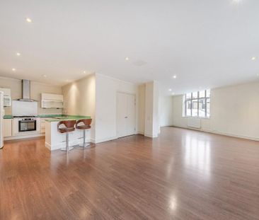 3 bedroom property to rent - Photo 2