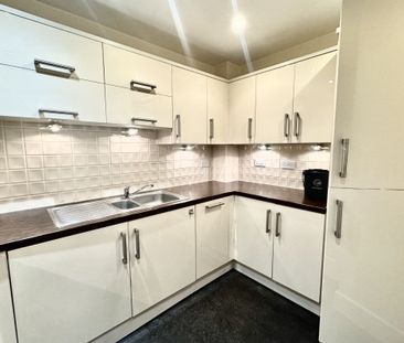 Coxhill Way, AYLESBURY - Photo 5