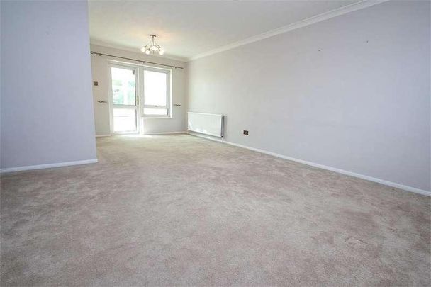 Treesmill Drive, Maidenhead, SL6 - Photo 1