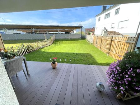 BAD HALL ERDGESCHOSSWOHNUNG MIT GARTEN UND ZWEI CARPORTS - Photo 2