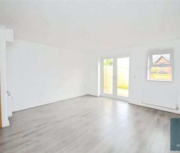 Jubilee Gardens, Leeds Road, Mirfield, WF14 - Photo 1