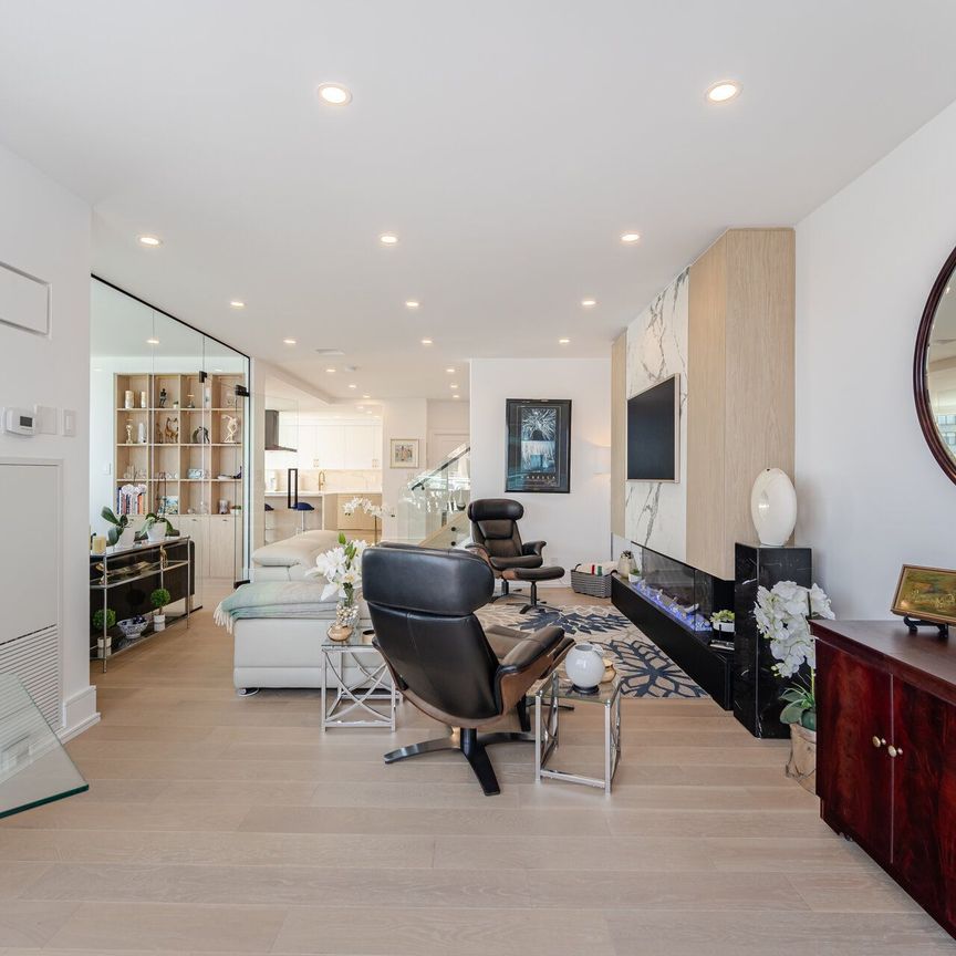 For Lease - 10 Queens Quay Unit# 2502, Toronto, Ontario - Photo 1