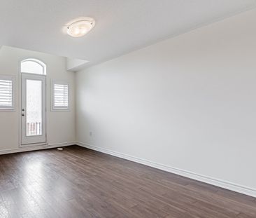 For Lease - 8 Thomas Swanson Street, Markham, Ontario - Photo 4