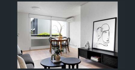 Fresh, Modern Living in a Premium East Melbourne Pocket - Photo 2