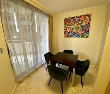 Modern Furnished 1-Bed + Study Next to UTS & Central Station - Photo 3