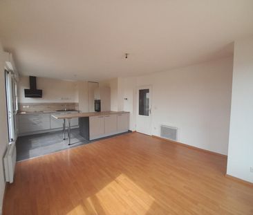 Location Appartement 3 pièces 60m² ST OMER 62500 - Photo 4