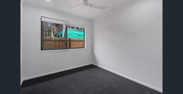 Family home ready for you! - Photo 1