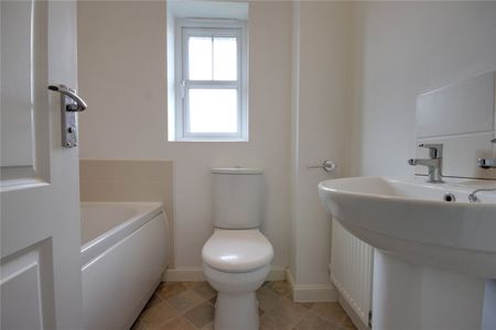 3 bed semi-detached house to rent in Babbage Gardens, Stockton-On-Tees, TS19 - Photo 4