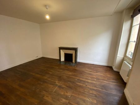 Appartement T2 POITIERS – hypercentre – 67.06 m² - Photo 3