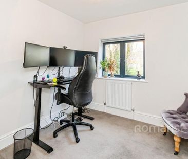 3 bedroom terraced house to rent - Photo 2