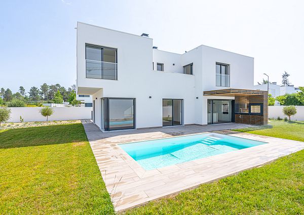 4 BEDROOM VILLA QUINTA DO PINHÃO