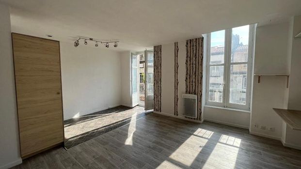 Location Appartement 1 pièce 31m² CLERMONT FERRAND 63000 - Photo 1