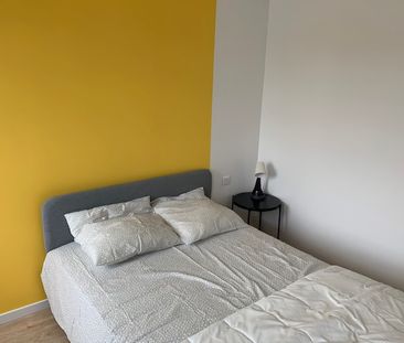 Location Appartement 4 pièces 67m² - Photo 4