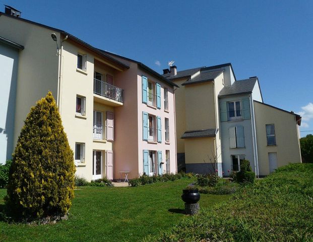 Location appartement 2 pièces 53.36 m² à Villefranche-de-Panat (12430) - Photo 1