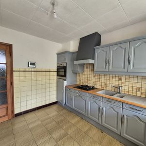 Location Maison 4 pièces 98m² ST OMER 62500 - Photo 2