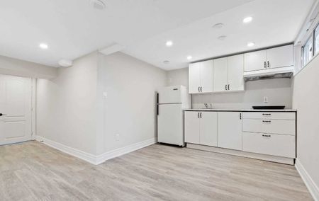 For Lease - 169 Brighton Avenue Unit# BSMT 2, Toronto, Ontario - Photo 4