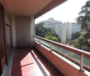 Spacieux appartement de 5 pièces avec balcons à Champel - Photo 2