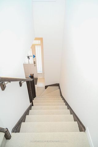 Detached Home For Lease | X8127358 - Photo 3