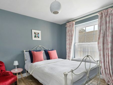 Barn Hill, Stamford, PE9 - Photo 5