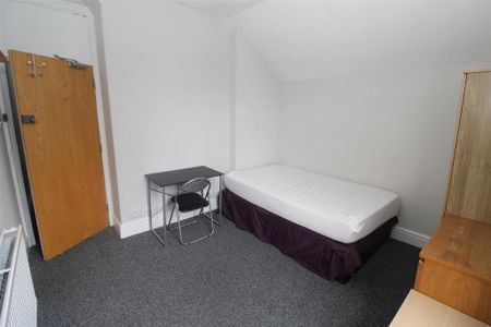 7 bedroom house to rent - Photo 5