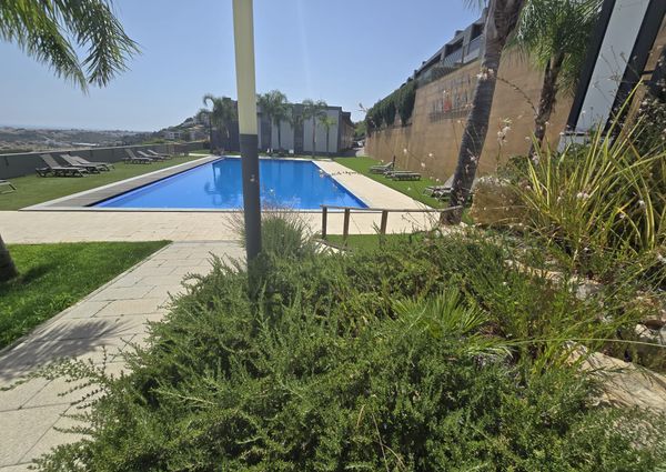 Apartamento T1 para arrendamento, com vista mar em Albufeira, Algarve