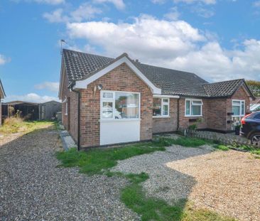 2 bedroom semi-detached bungalow to rent - Photo 4