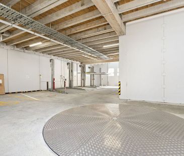 Fully Furnished Modern Apartment - Photo 5