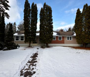 693 Rue Victoria - Photo 3