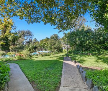 5 Flower Place, Melba ACT 2615 - House For Rent | Domain - Photo 6