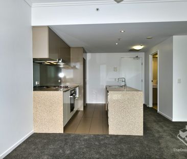 More Than a One-Bedroom – Space, Style & Spectacular Views - Photo 2