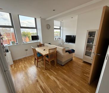 1 Bed Flat, Norwich House, SW16 - Photo 2