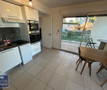 Location Appartement 2 pièces 39m² BEAUSOLEIL 06240 - Photo 4