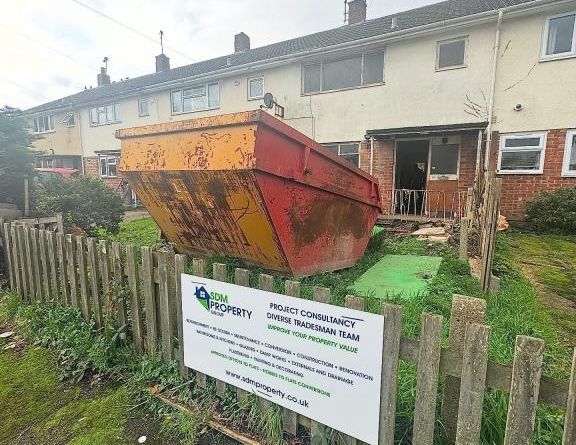 Ash Close, Hythe - Photo 1