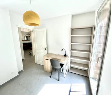 Location Appartement 3 pièces 58m² AIX EN PROVENCE 90ème - Photo 2