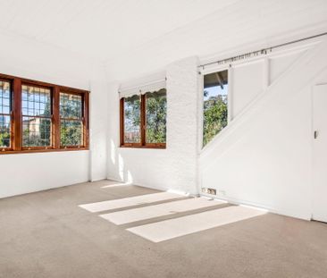 42 Shirley Road, Wollstonecraft NSW 2065 - House For Rent | Domain - Photo 2