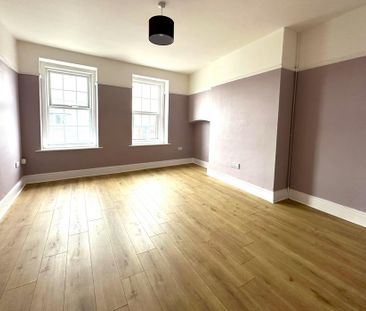 4 bedroom maisonette to rent - Photo 3