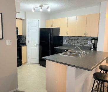 Sherwood Park Furnished Condo Rental in Sherwood Park - Convenient ... - Photo 6