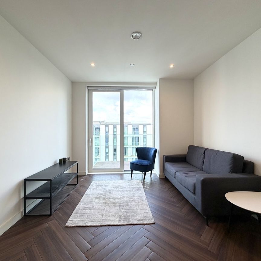 Lightbox Blue, Media City Uk, Salford Quays, M50 - Photo 1