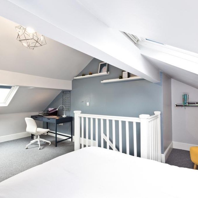 1 bedroom in a house share to rent - Photo 1