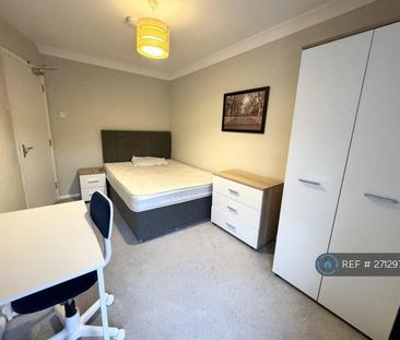 1 bedroom in a house share to rent - Photo 5