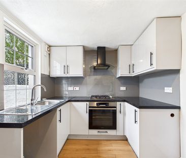 Arbour Lane, Chelmsford, Essex, CM1 7RG - Photo 1