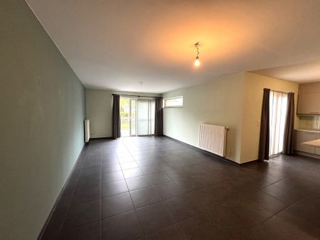 GLV appartement met tuin en ondergrondse parkeerplaats - Photo 4