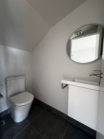 1 year old 2 bedroom 2.5 bathroom on Divich - Photo 4